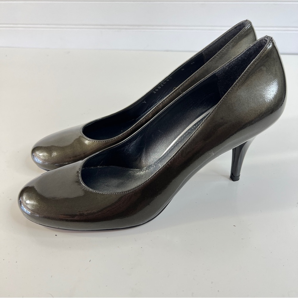 Stuart Weitzman Muse Gray Patent Leather Pumps Women’s Sz 8 Round Toe High Heel